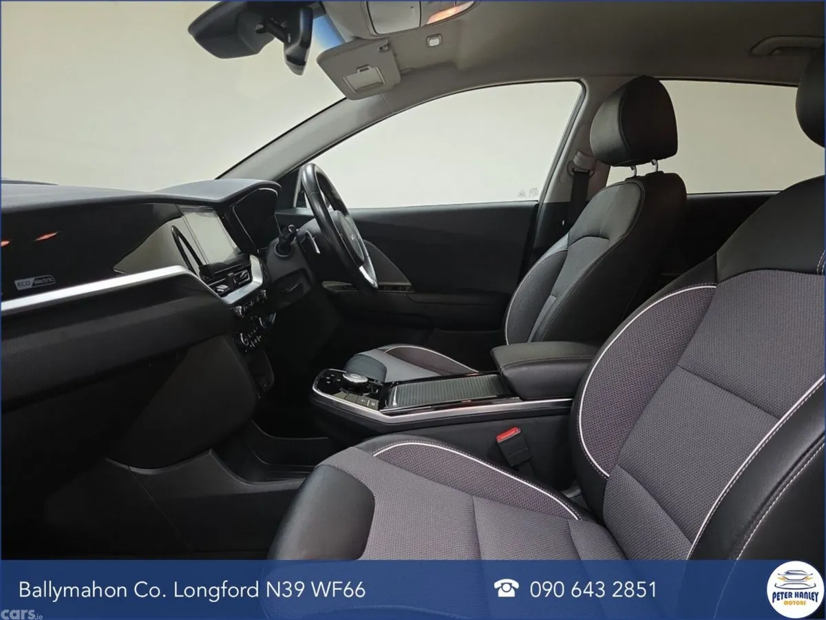 Kia e-Niro SUV, Electric, 2022, Grey