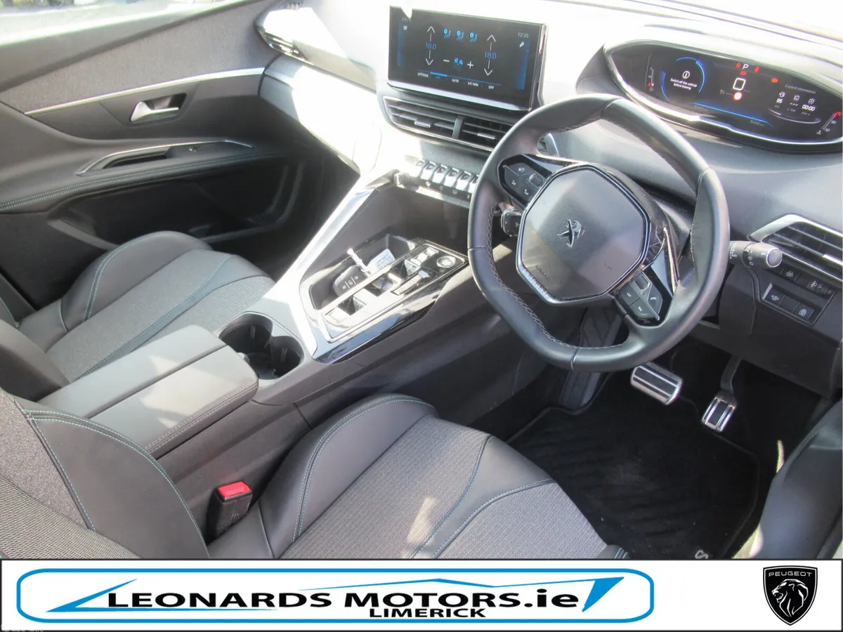 Peugeot 3008 MPV, Diesel, 2024, Black