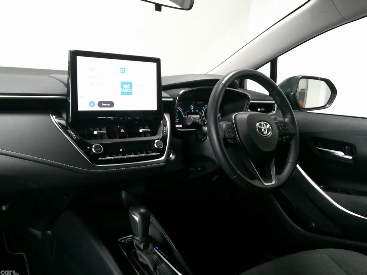 Toyota Corolla Saloon, Petrol Hybrid, 2023, Black