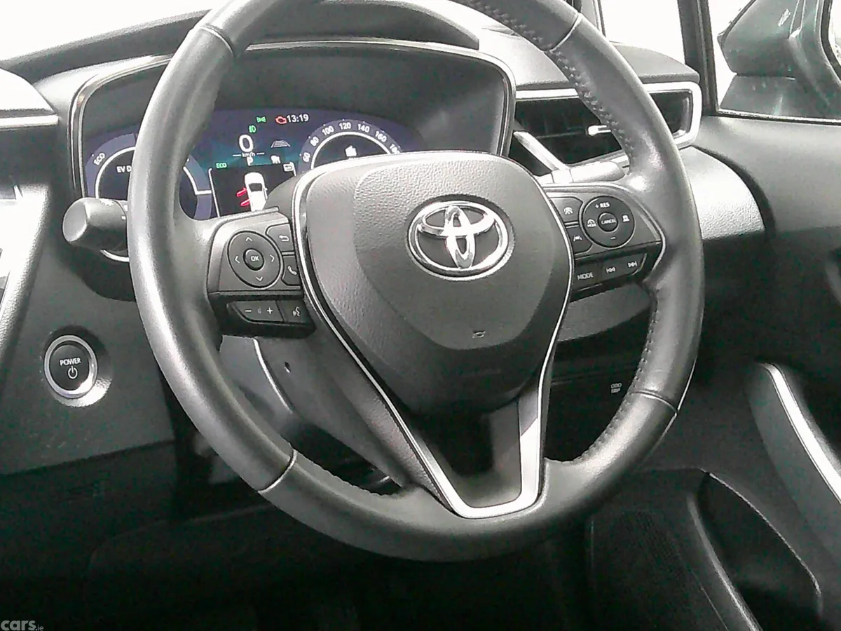 Toyota Corolla Saloon, Petrol Hybrid, 2023, Black