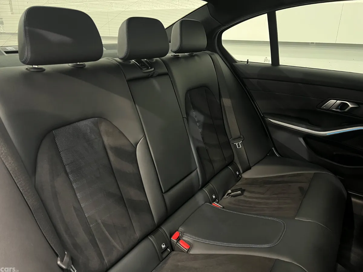 BMW 3-Series Saloon, Petrol Plug-in Hybrid, 2024, Grey