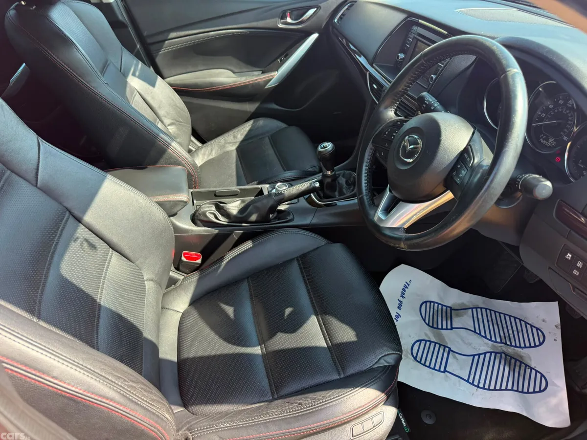 Mazda Mazda6 Saloon, Diesel, 2015, Red