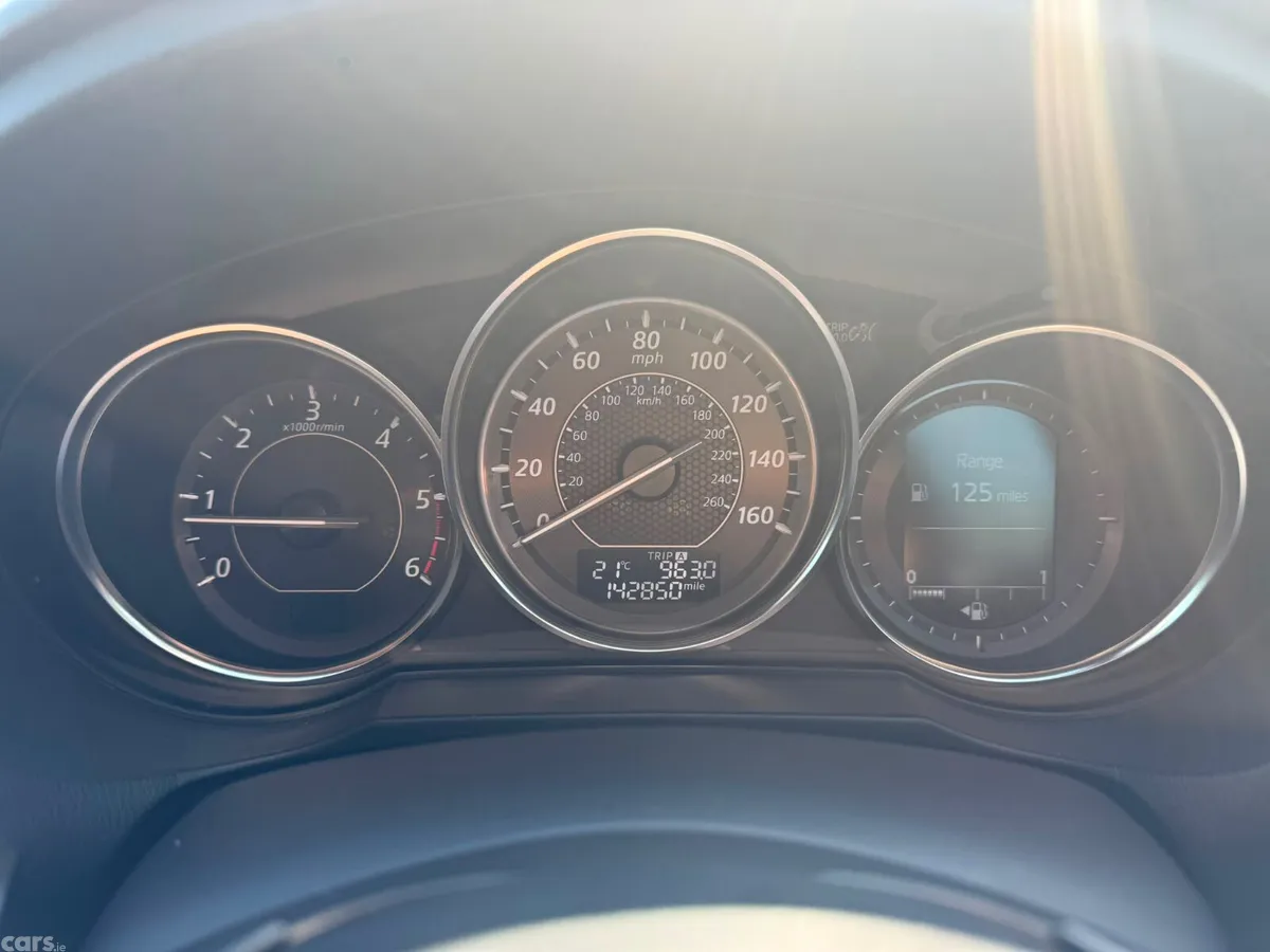 Mazda Mazda6 Saloon, Diesel, 2015, Red