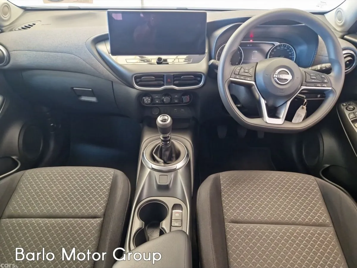 Nissan Juke SUV, Petrol, 2024, Grey
