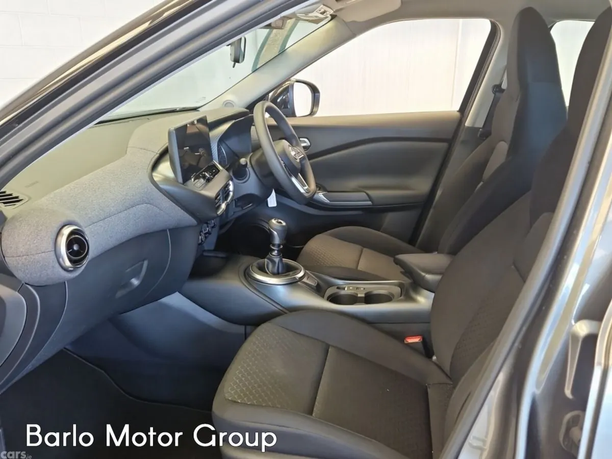 Nissan Juke SUV, Petrol, 2024, Grey