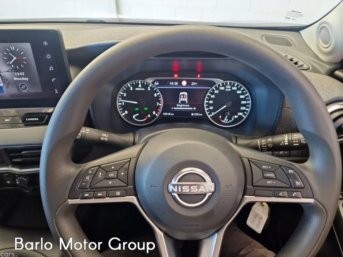 Nissan Juke SUV, Petrol, 2024, Grey