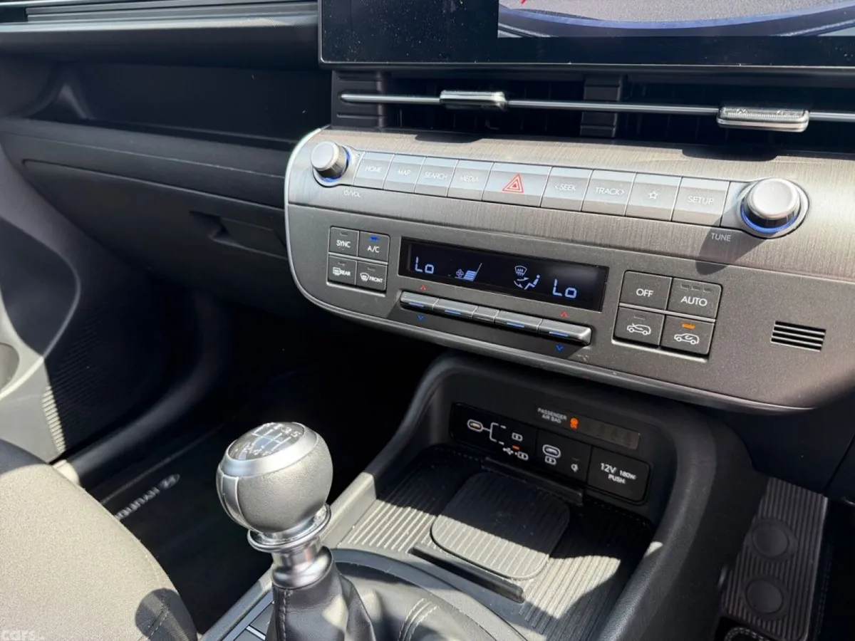 Hyundai KONA MPV, Petrol, 2023, Black