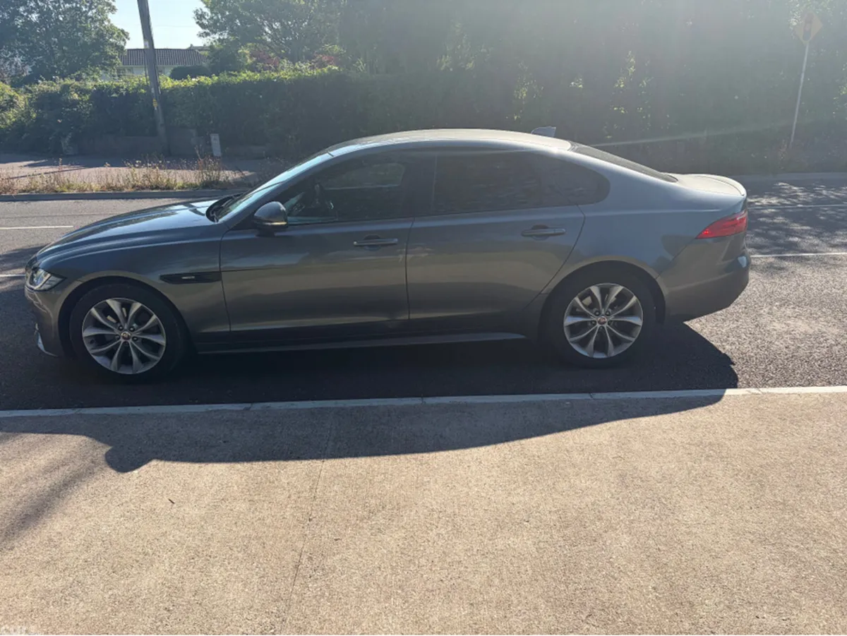 Jaguar XF Saloon, Diesel, 2017, Grey