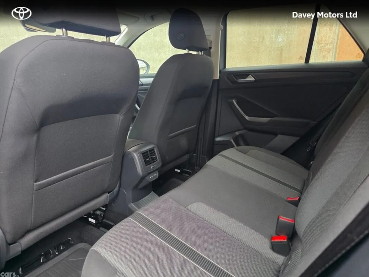 Volkswagen T-Roc Estate, Petrol, 2023, Grey