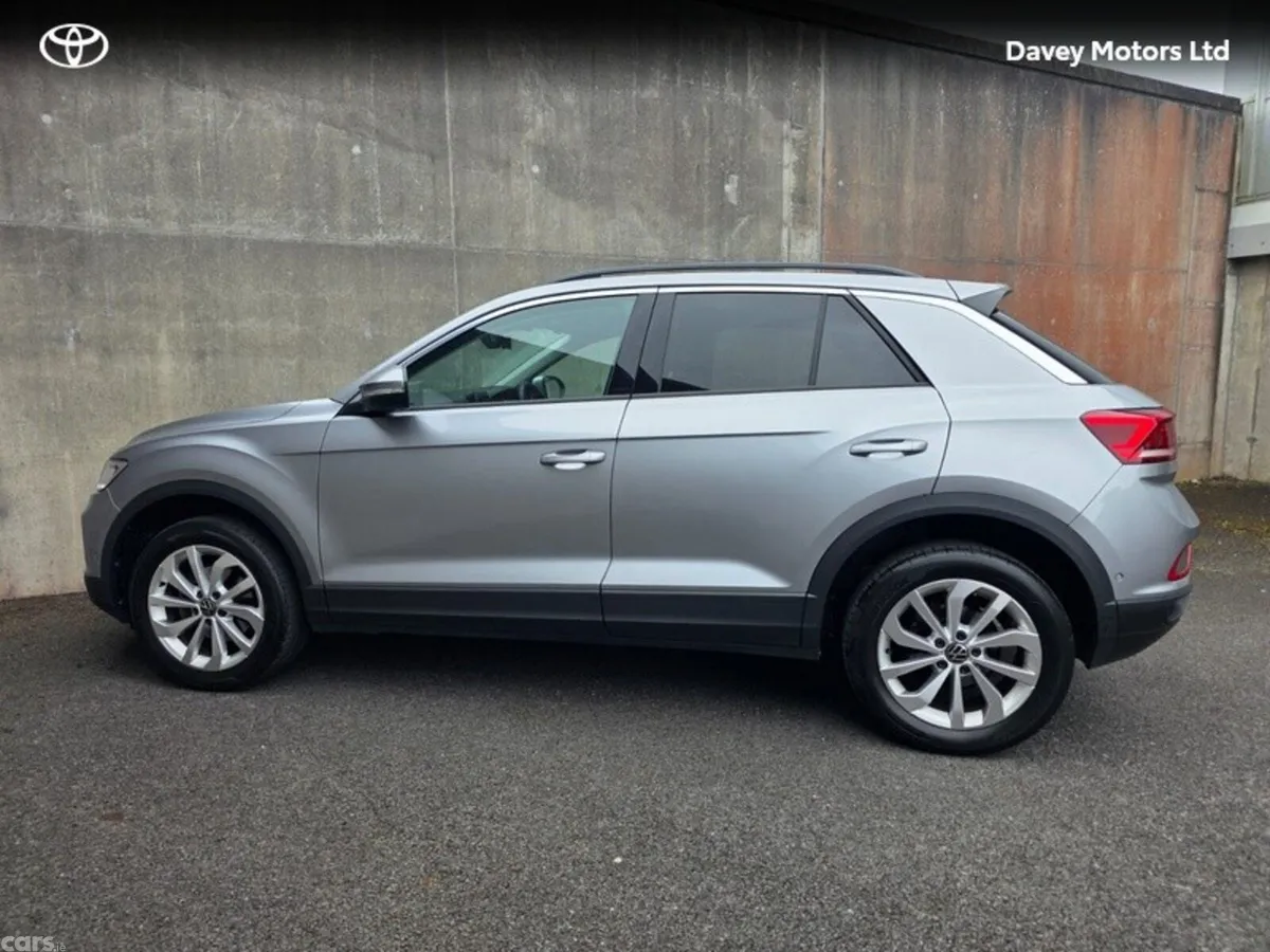 Volkswagen T-Roc Estate, Petrol, 2023, Grey