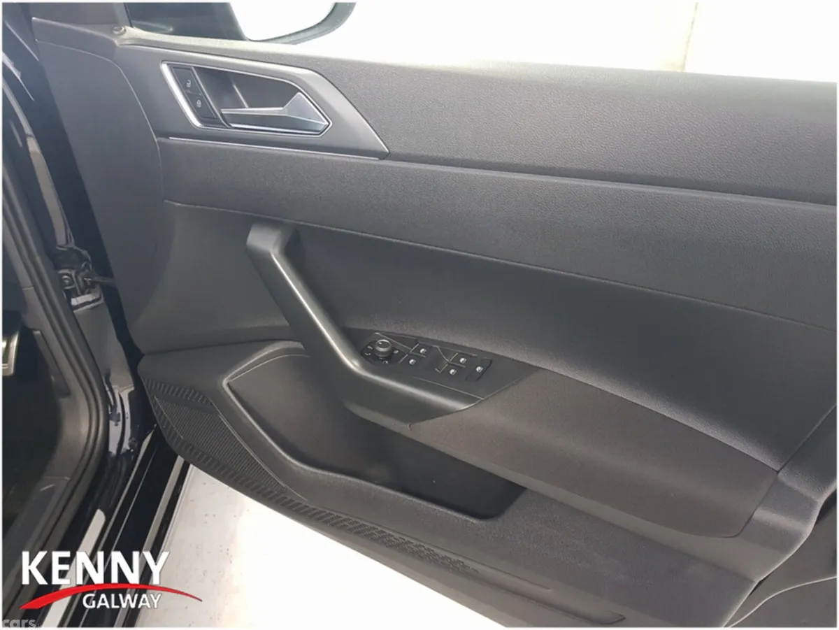 Volkswagen Taigo SUV, Petrol, 2023, Black