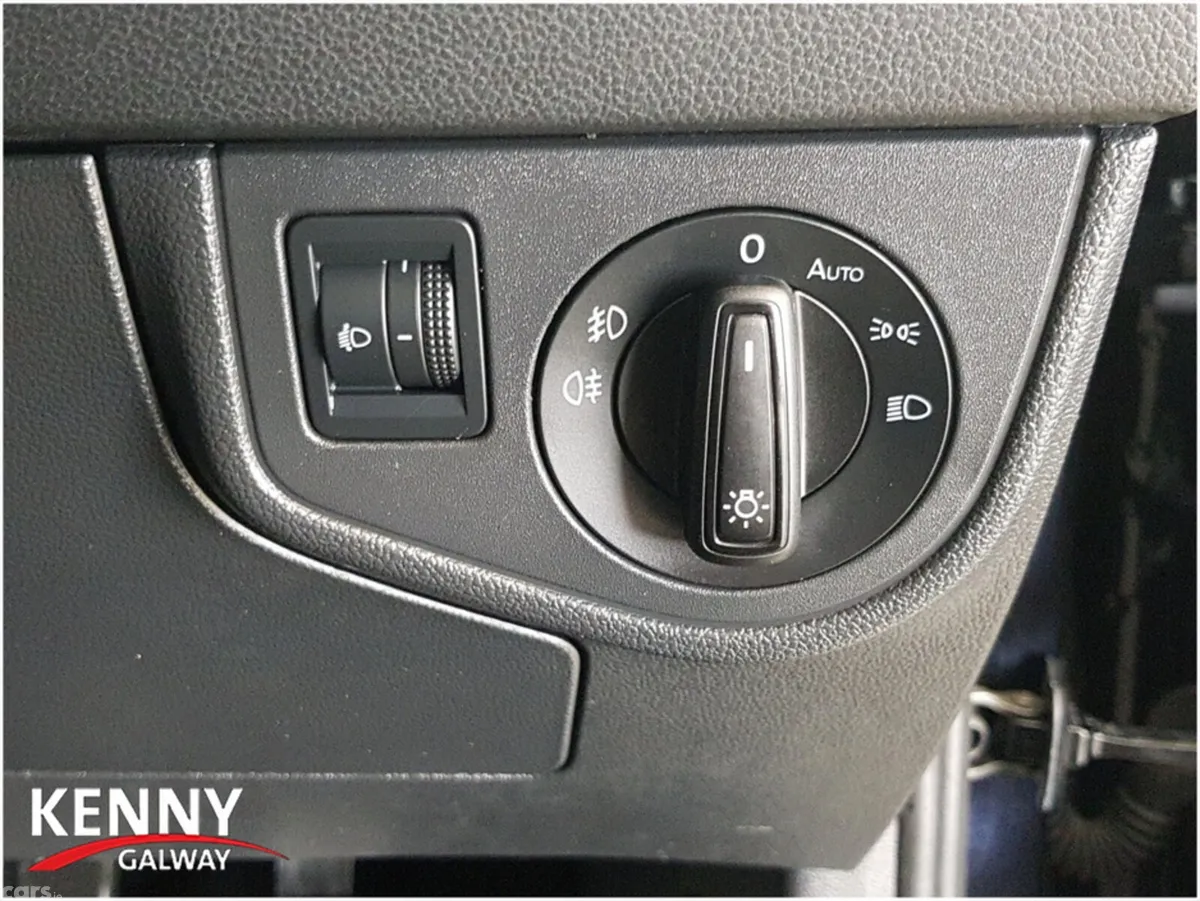 Volkswagen Taigo SUV, Petrol, 2023, Black