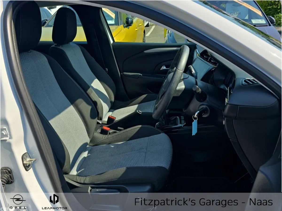 Opel Corsa Hatchback, Petrol, 2025, White