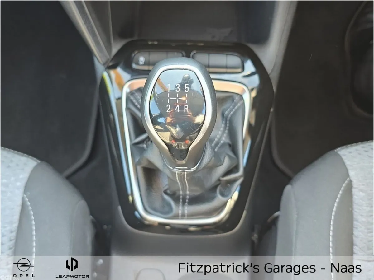 Opel Corsa Hatchback, Petrol, 2025, White