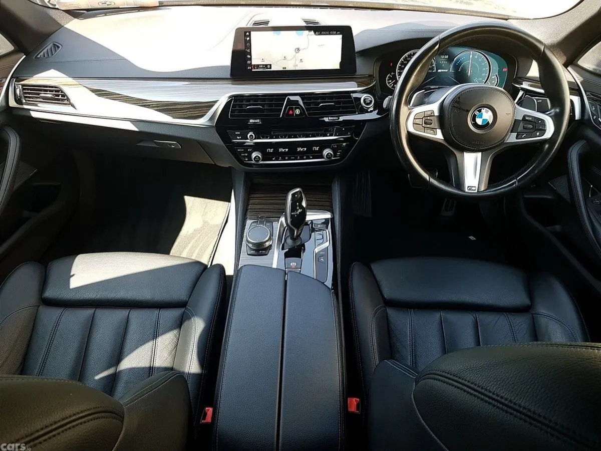BMW 5-Series Saloon, Petrol Plug-in Hybrid, 2018, Grey
