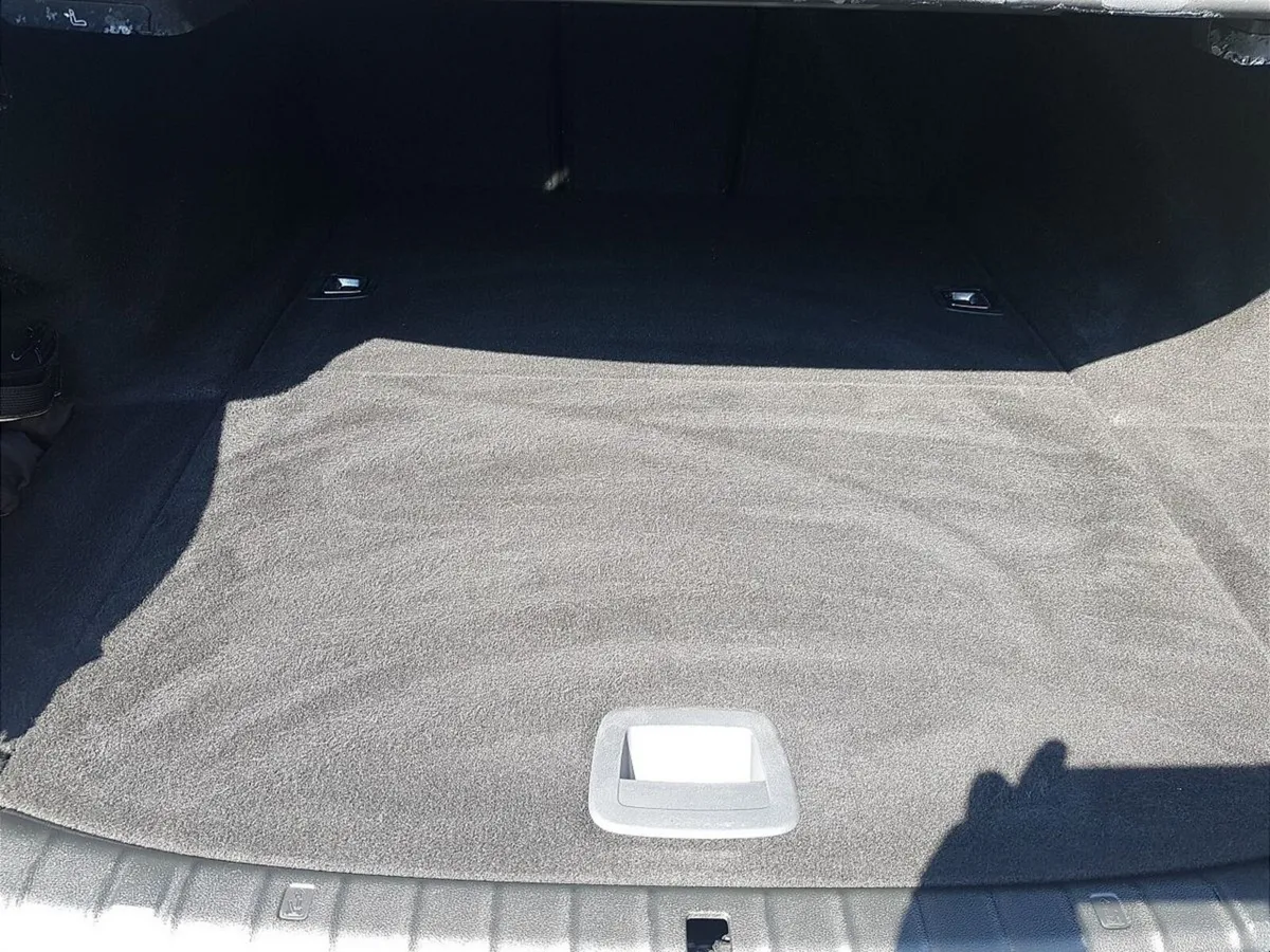 BMW 5-Series Saloon, Petrol Plug-in Hybrid, 2018, Grey