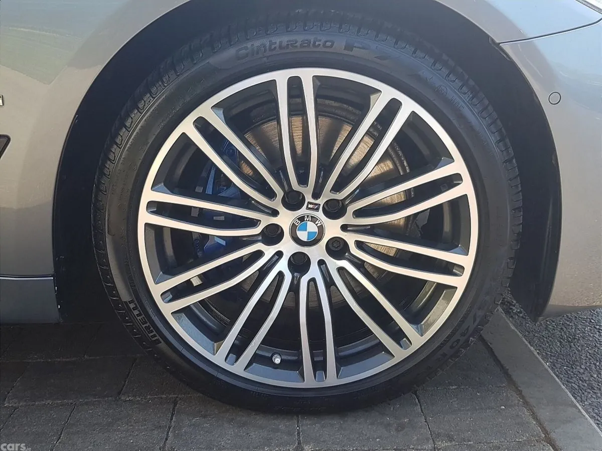BMW 5-Series Saloon, Petrol Plug-in Hybrid, 2018, Grey