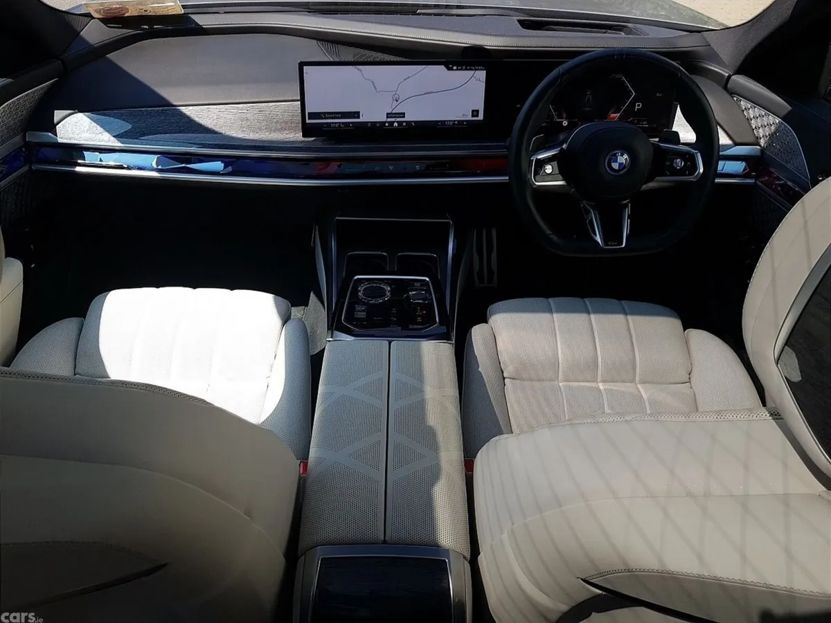 BMW 7-Series Saloon, Petrol Plug-in Hybrid, 2023, Grey