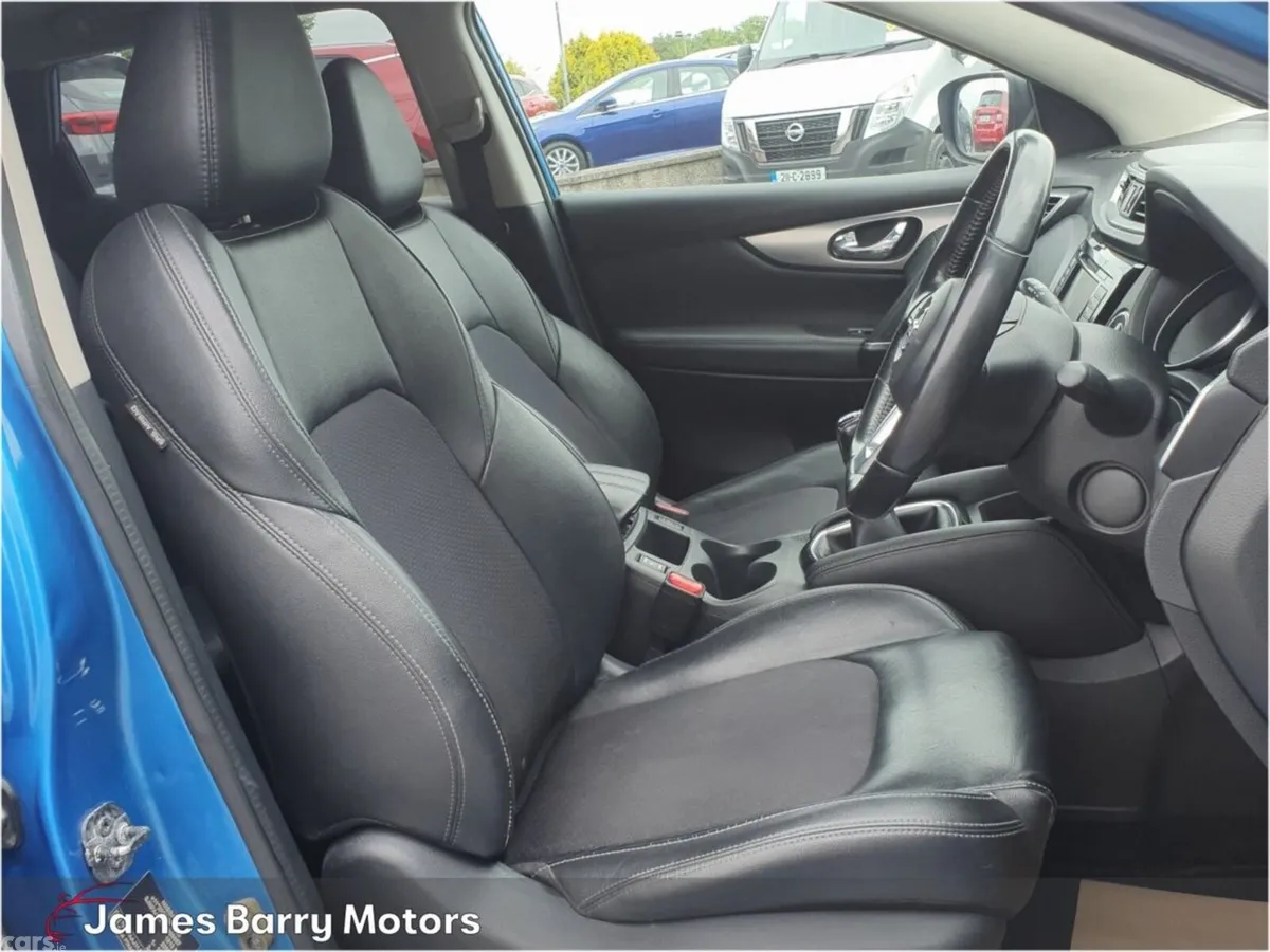 Nissan Qashqai SUV, Diesel, 2017, Blue