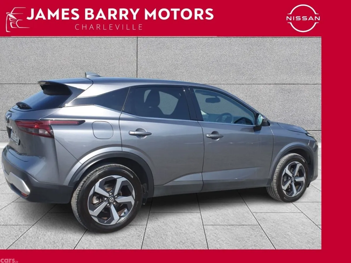Nissan Qashqai MPV, Petrol, 2022, Grey