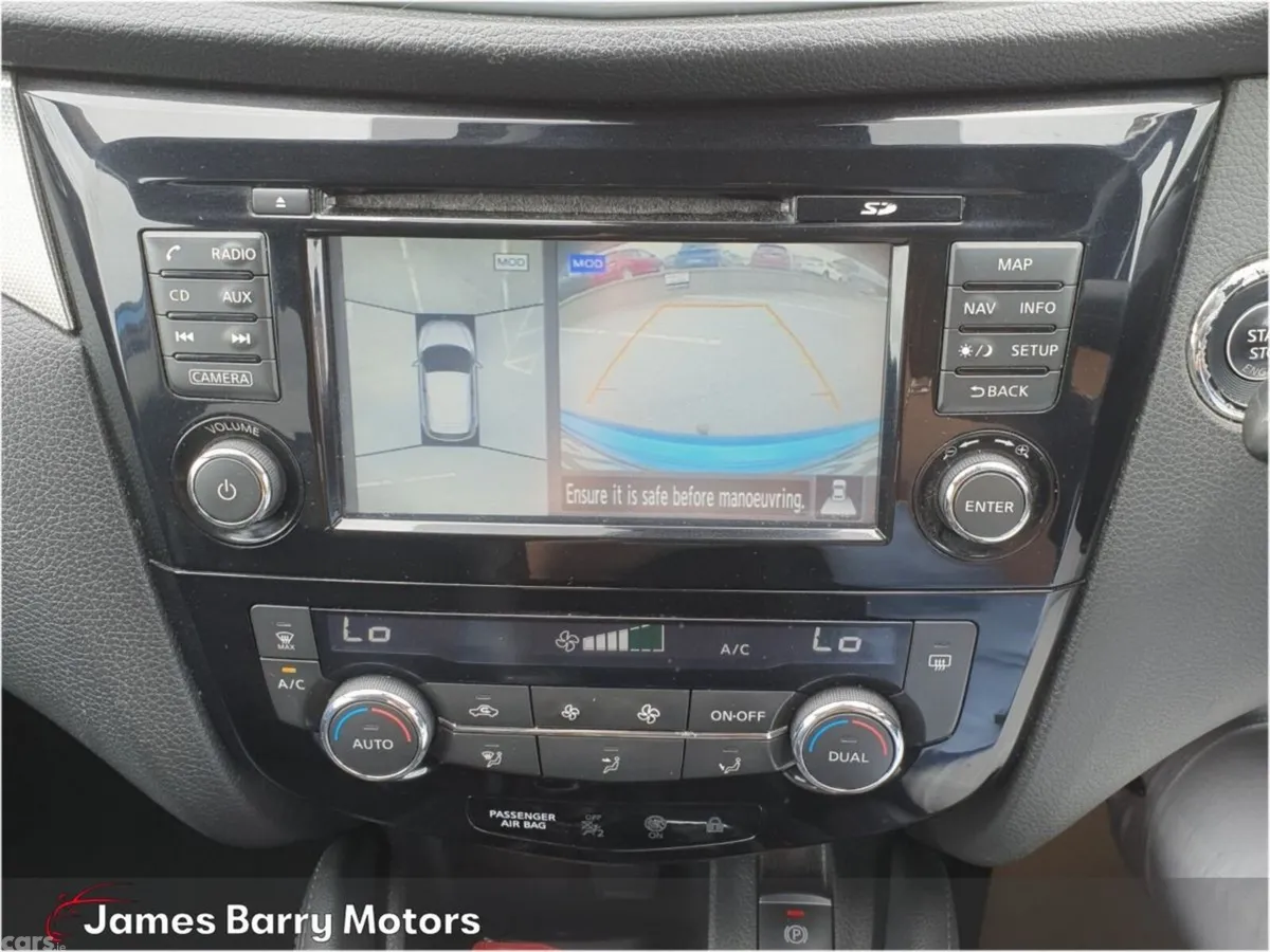 Nissan Qashqai SUV, Diesel, 2017, Blue