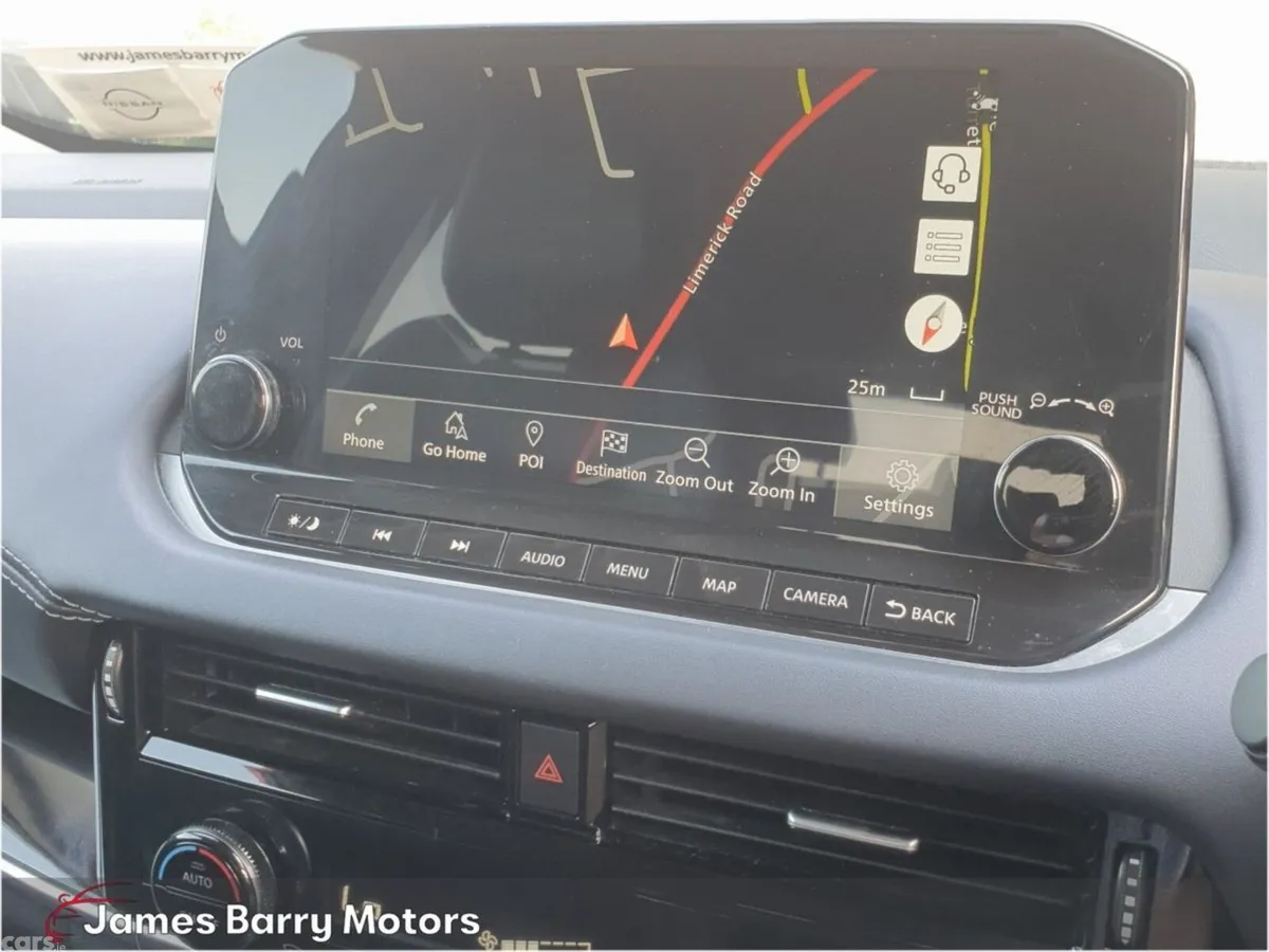 Nissan Qashqai MPV, Petrol, 2022, Grey