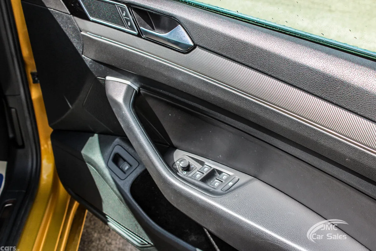 Volkswagen Arteon Hatchback, Diesel, 2018, Yellow
