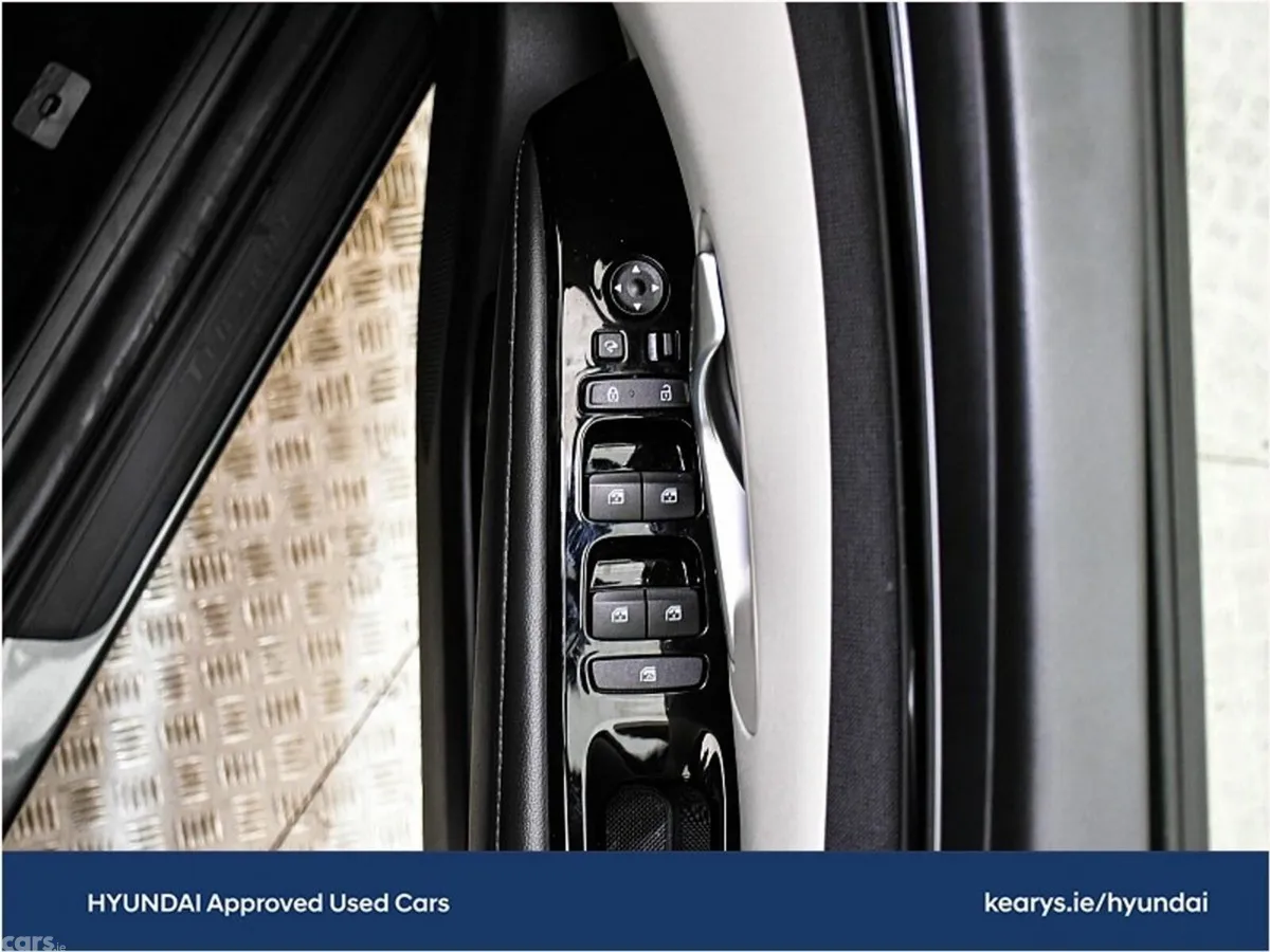 Hyundai Tucson SUV, Petrol Hybrid, 2023, Grey