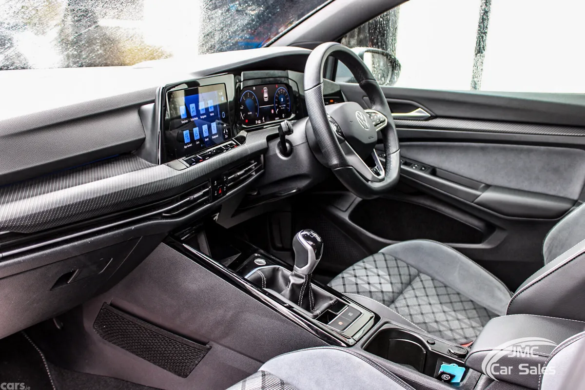 Volkswagen Golf Estate, Diesel, 2024, Grey
