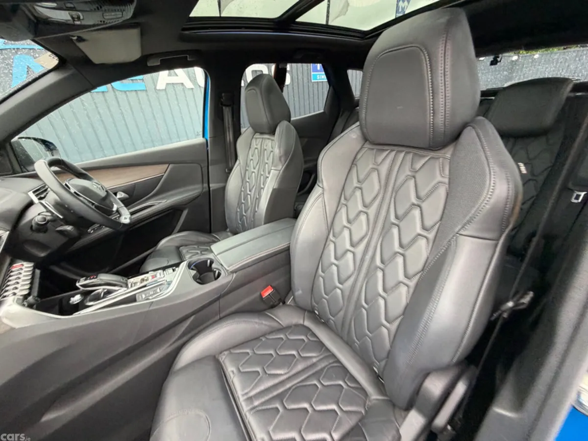 Peugeot 3008 SUV, Diesel, 2021, Blue