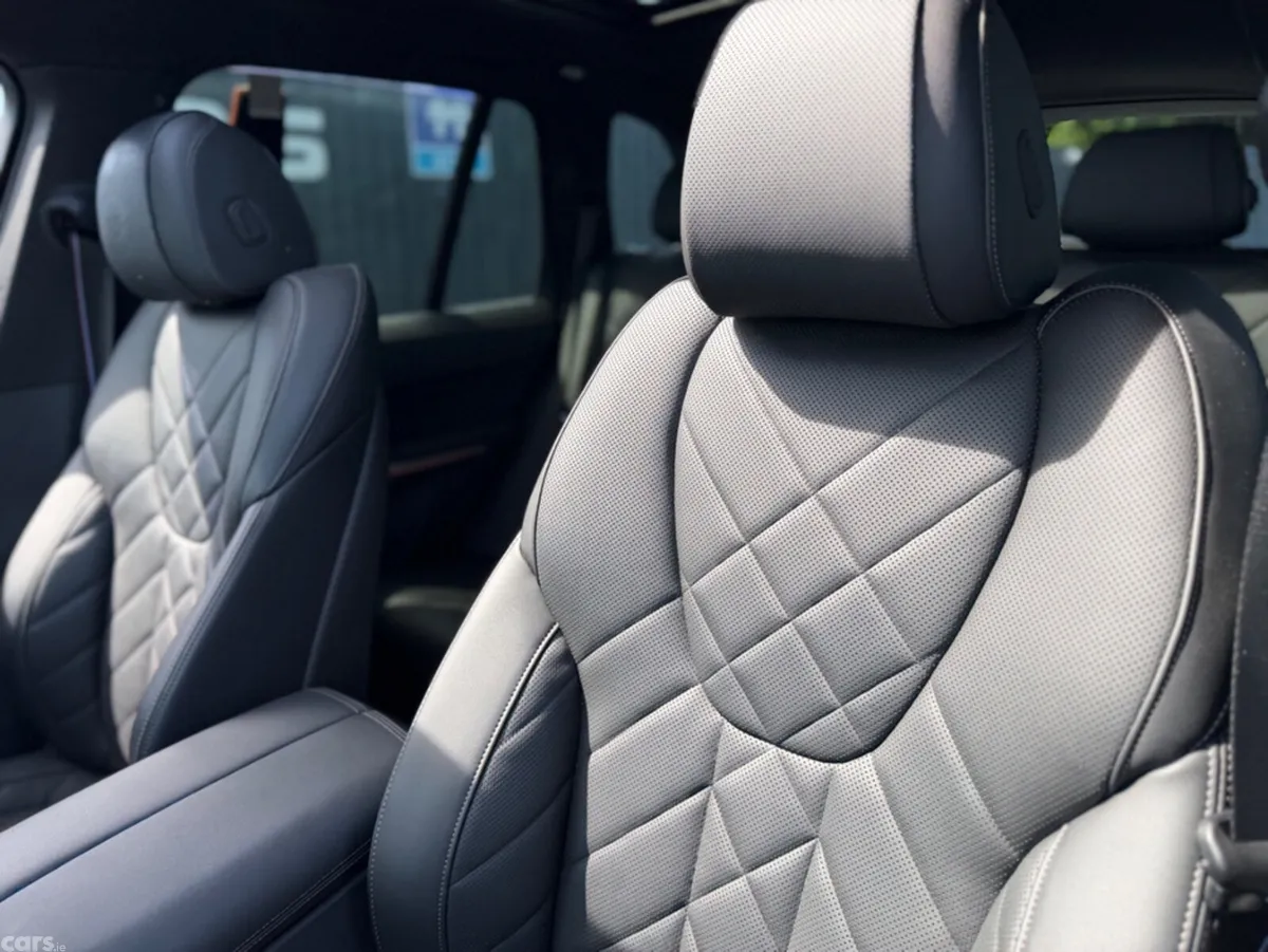 BMW X5 SUV, Petrol Plug-in Hybrid, 2023, Black