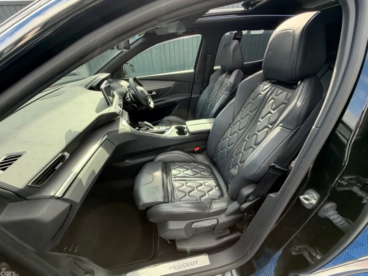 Peugeot 3008 SUV, Diesel, 2019, Black
