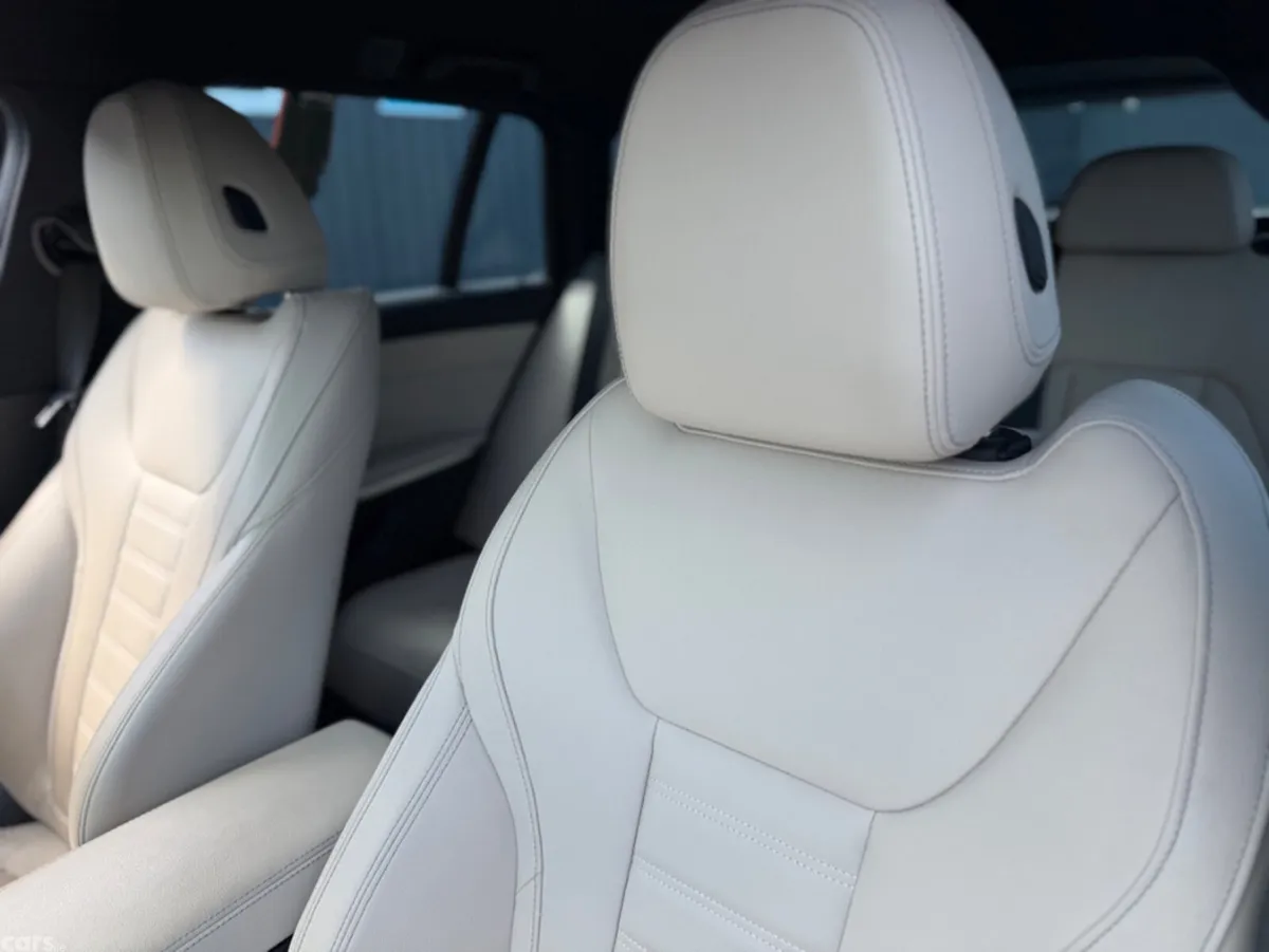 BMW 3-Series Estate, Diesel, 2022, White