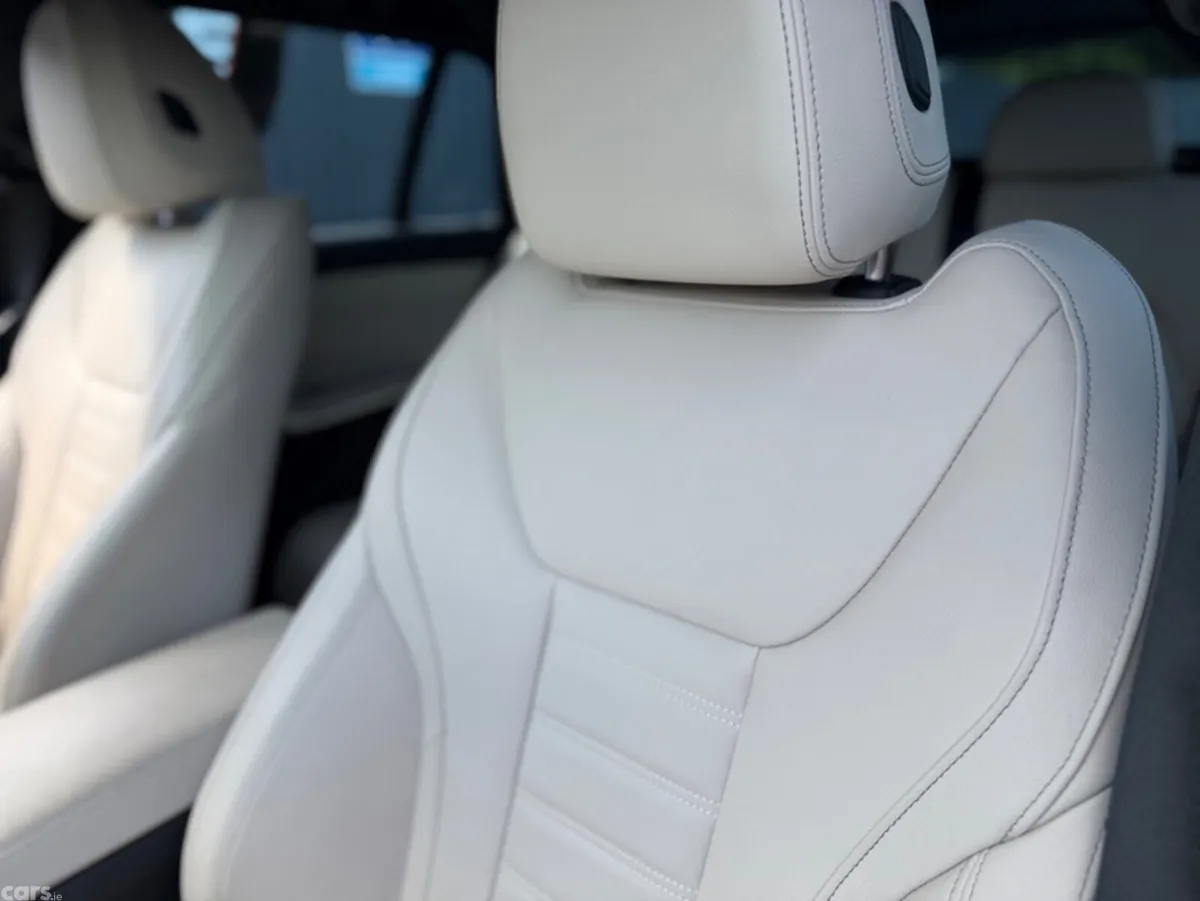 BMW 3-Series Estate, Diesel, 2022, White
