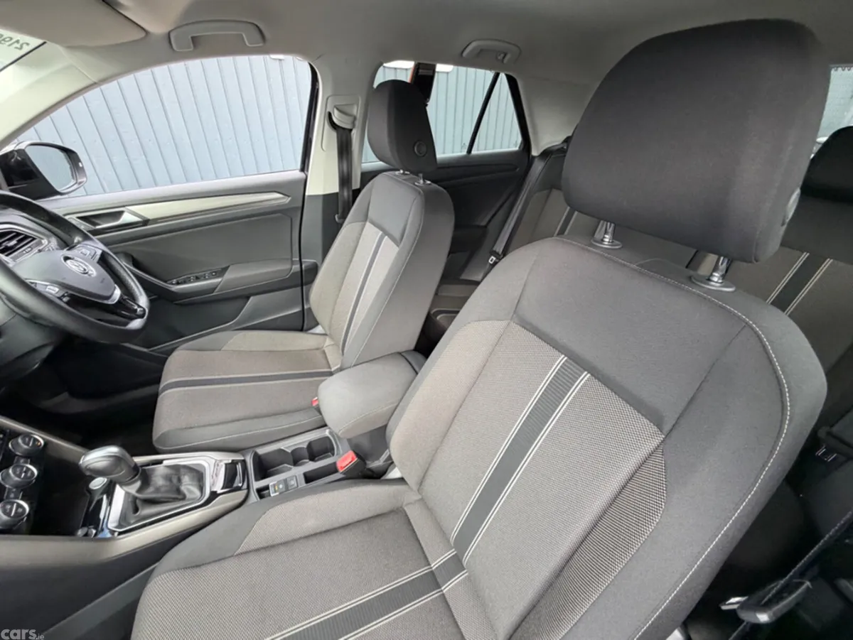 Volkswagen T-Roc SUV, Diesel, 2021, Black