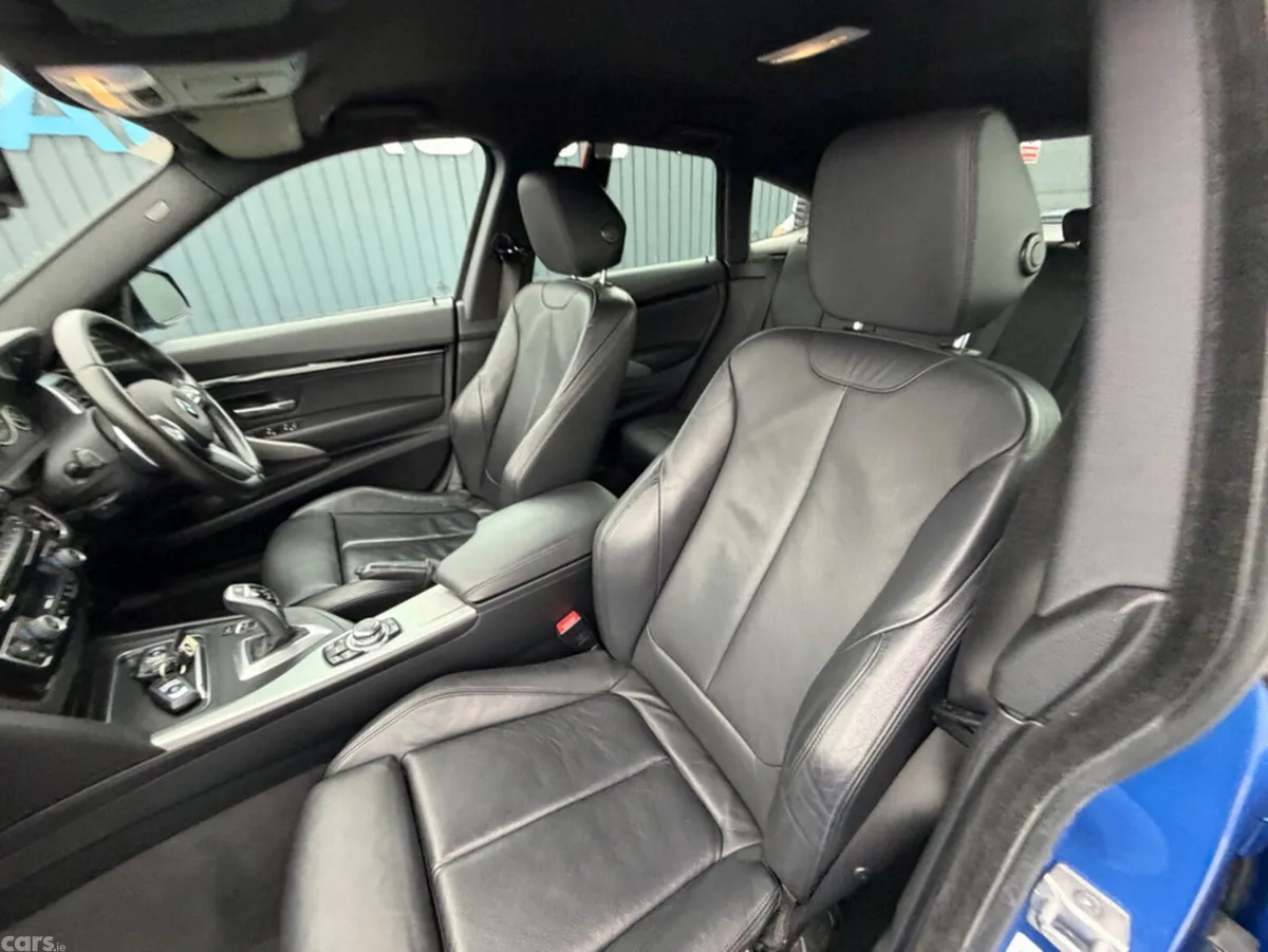 BMW 3-Series Saloon, Diesel, 2017, Blue