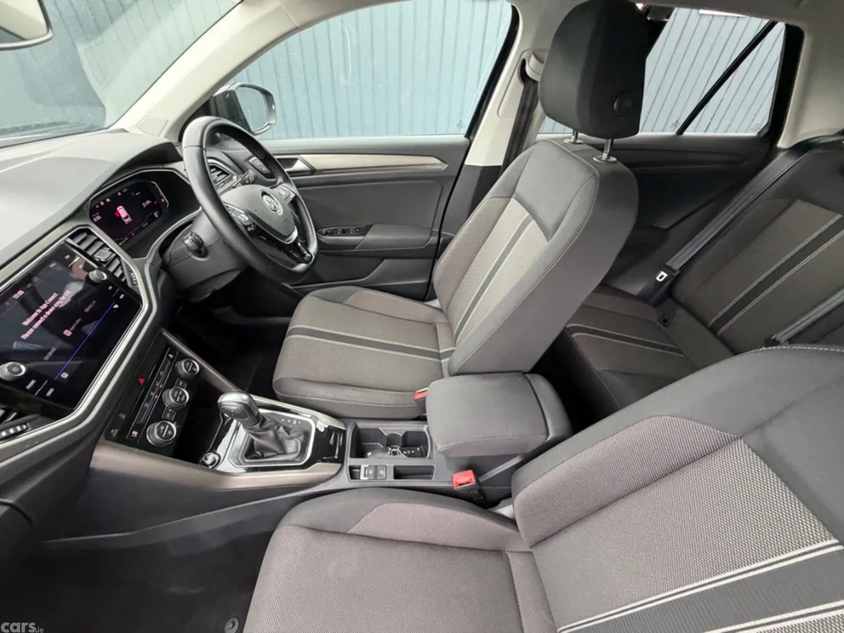 Volkswagen T-Roc SUV, Diesel, 2021, Black
