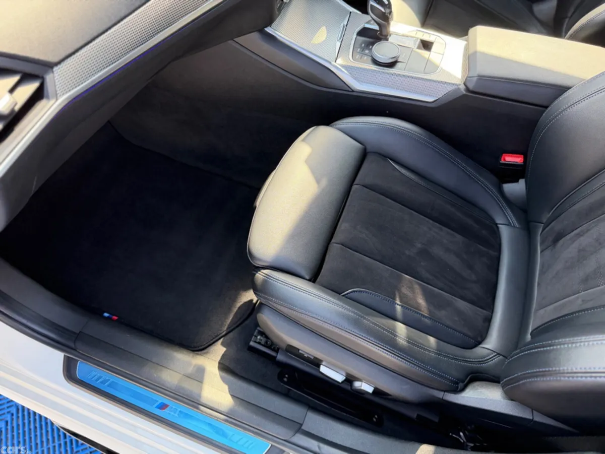 BMW 3-Series Saloon, Diesel, 2019, White