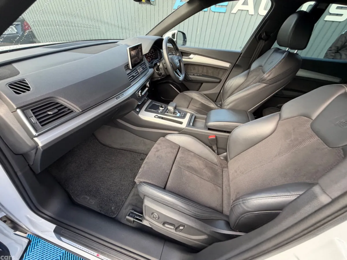 Audi Q5 SUV, Diesel, 2019, White