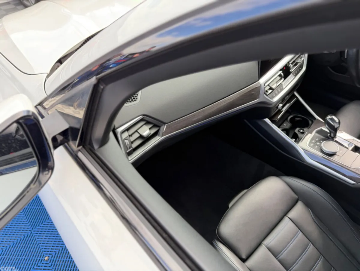 BMW 3-Series Saloon, Diesel, 2019, White