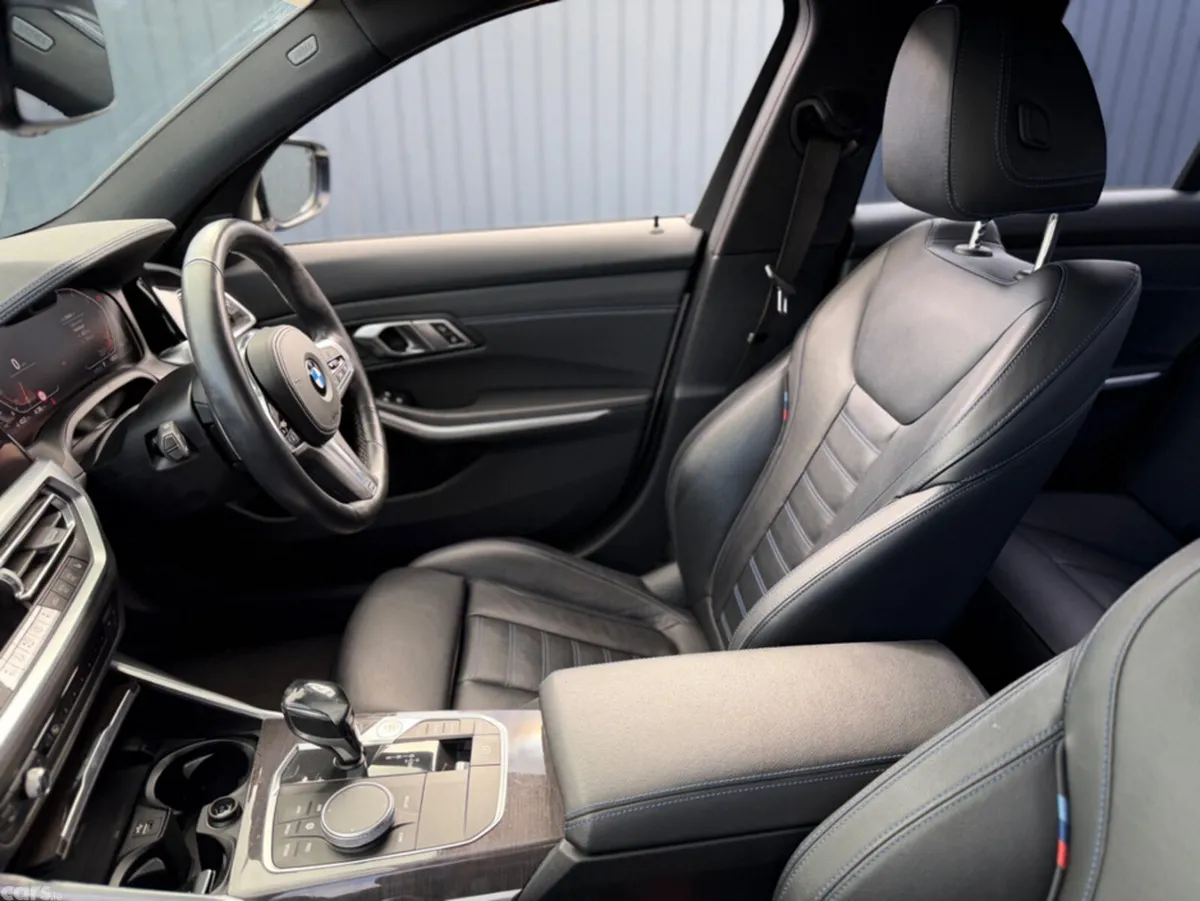 BMW 3-Series Saloon, Diesel, 2019, White