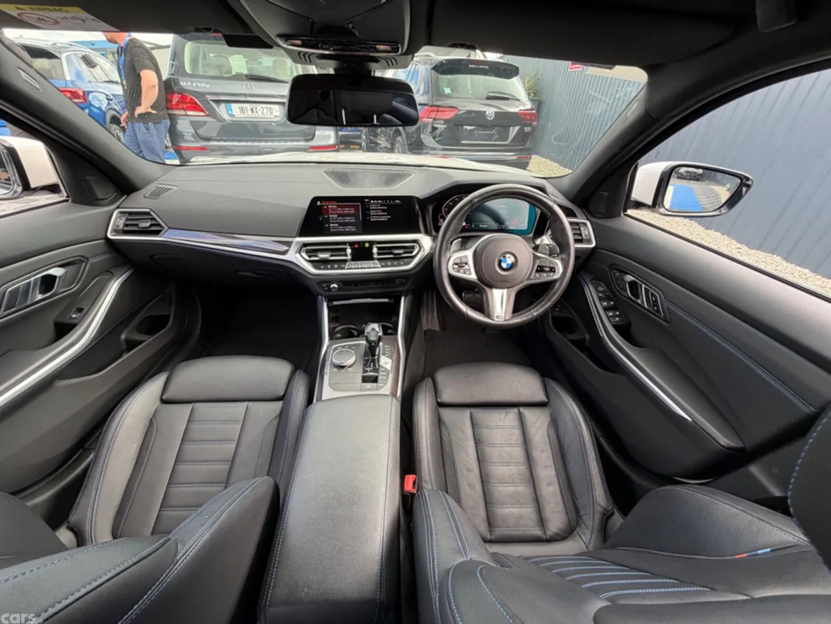 BMW 3-Series Saloon, Diesel, 2019, White