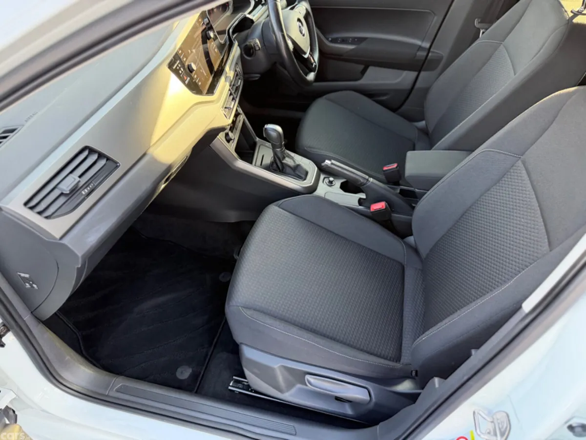 Volkswagen Polo Hatchback, Petrol, 2019, White