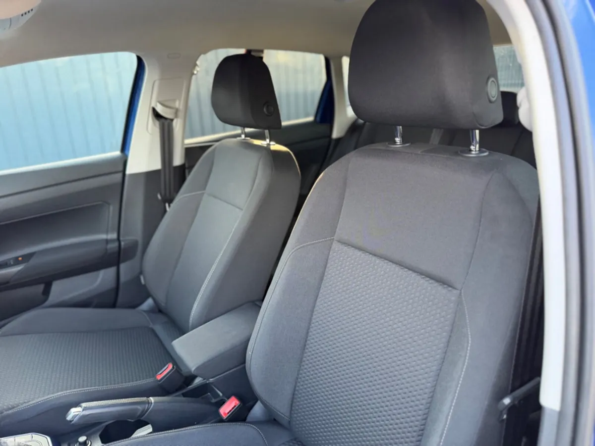Volkswagen Polo Hatchback, Petrol, 2019, Blue