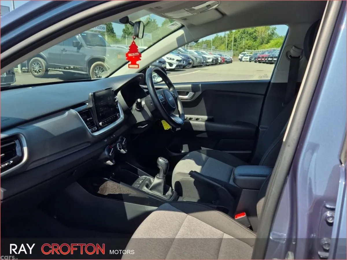 Kia Stonic Estate, Petrol, 2023, Blue