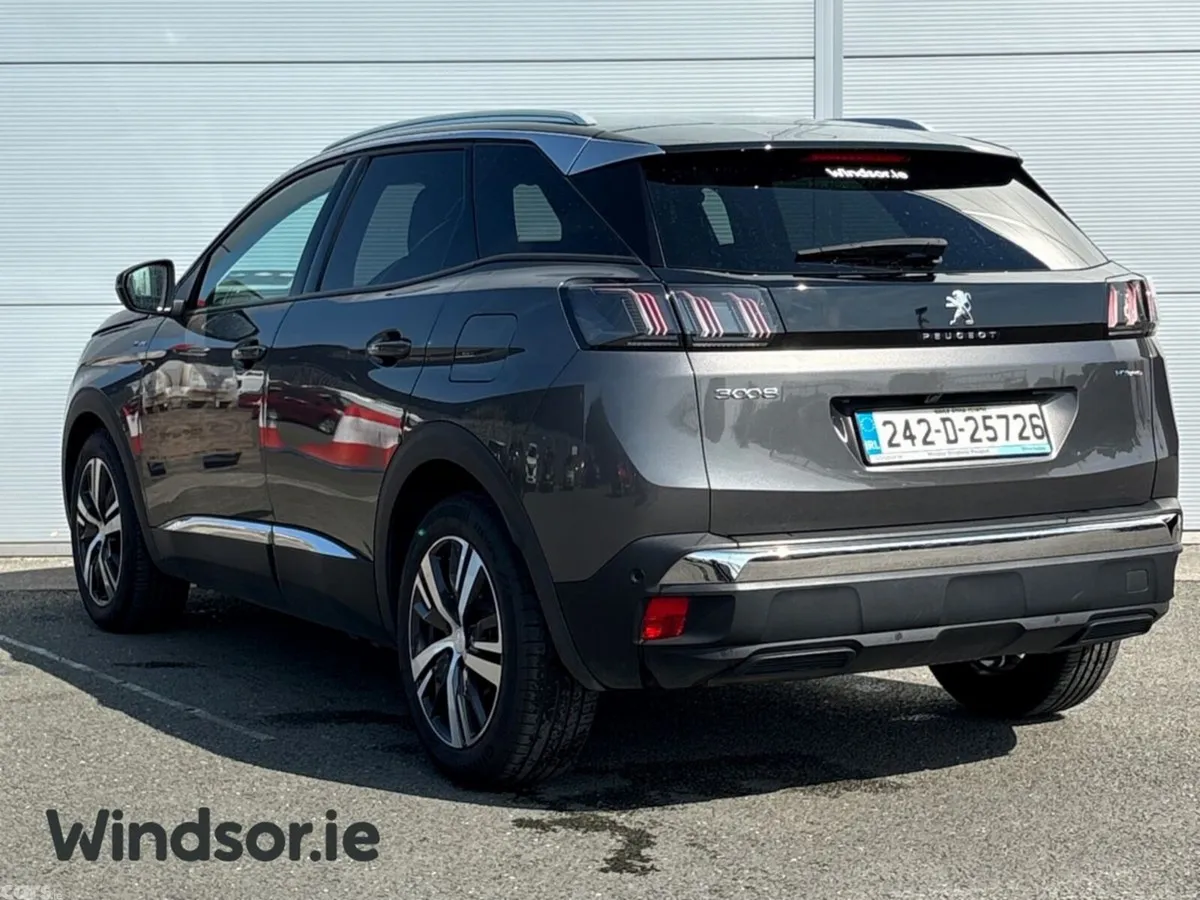Peugeot 3008 SUV, Petrol Plug-in Hybrid, 2024, Grey
