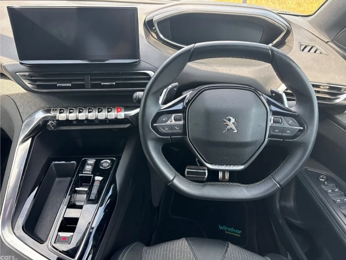 Peugeot 3008 SUV, Petrol Plug-in Hybrid, 2024, Grey