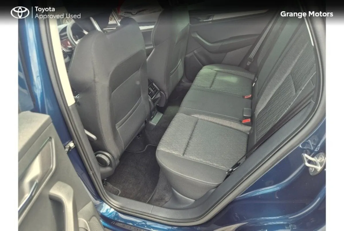 Skoda Karoq Estate, Diesel, 2023, Blue