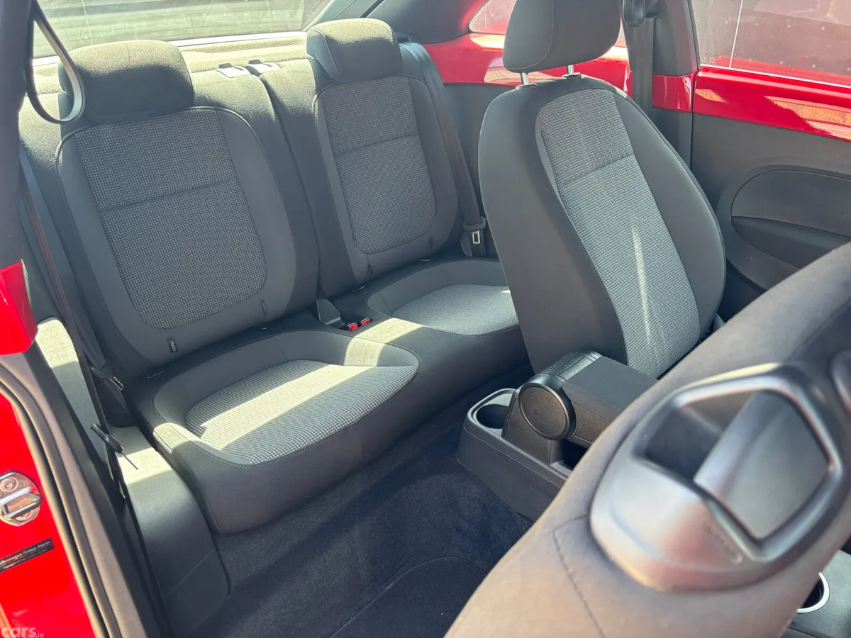 Volkswagen Beetle Hatchback, Petrol, 2012, Red