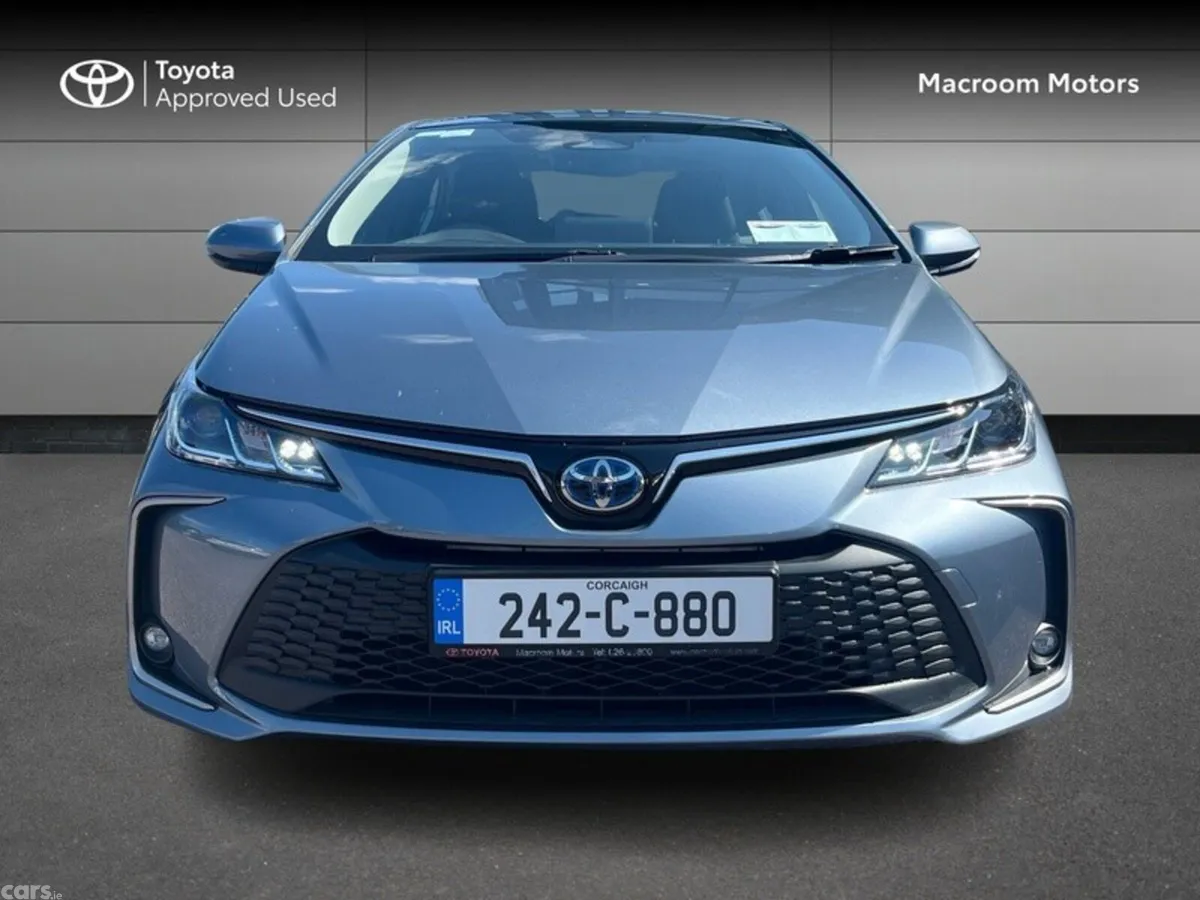Toyota Corolla Saloon, Petrol Hybrid, 2024, Grey